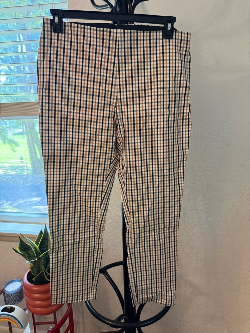 A New Day Size 14 Plaid Cropped Ankle Pants Side Zip 26” Inseam